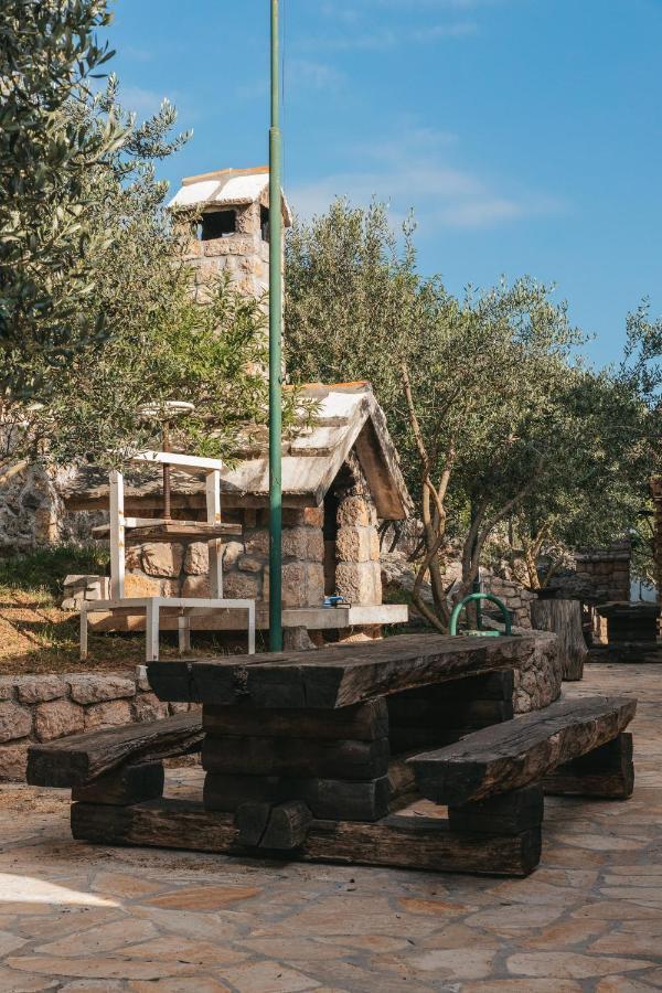 אוברובץ River Huts Zrmanja מראה חיצוני תמונה